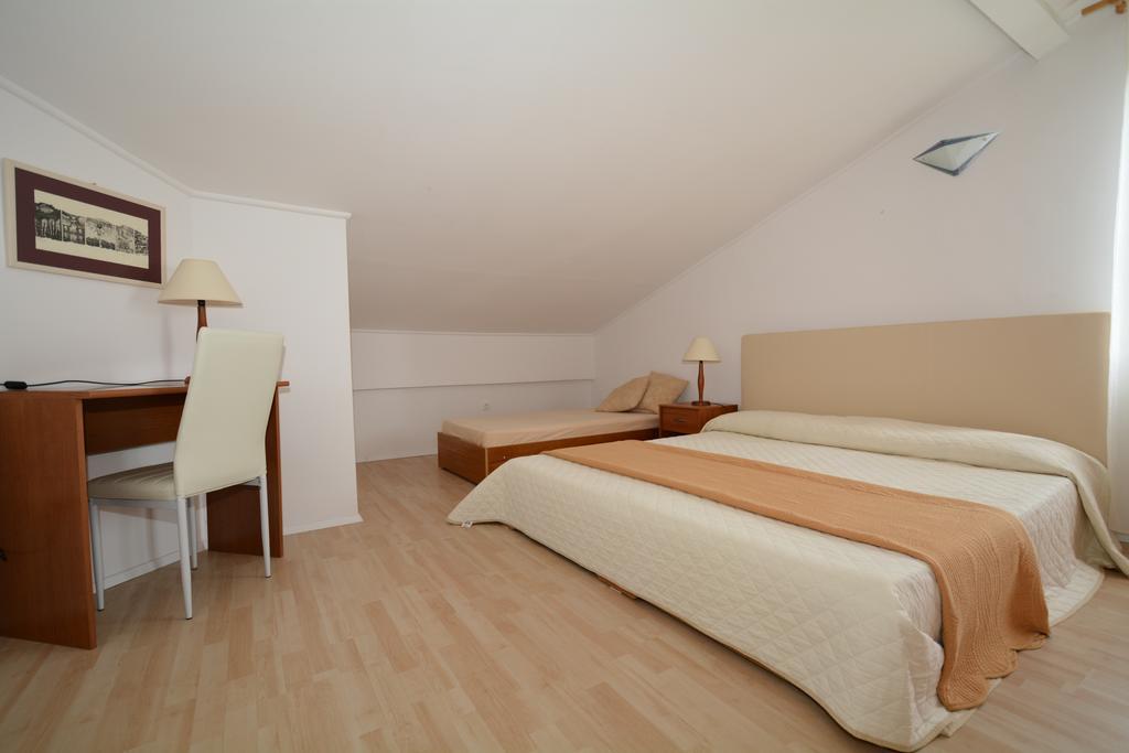 Apartments Gala Poreč Rom bilde