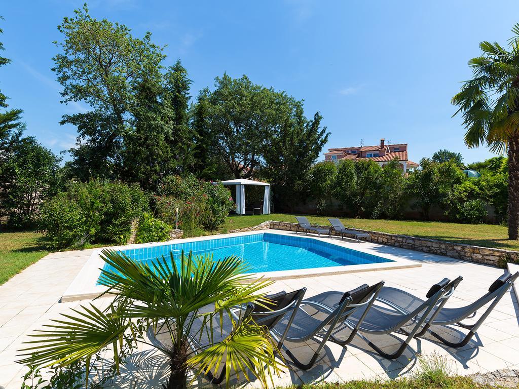 Apartments Gala Poreč Eksteriør bilde
