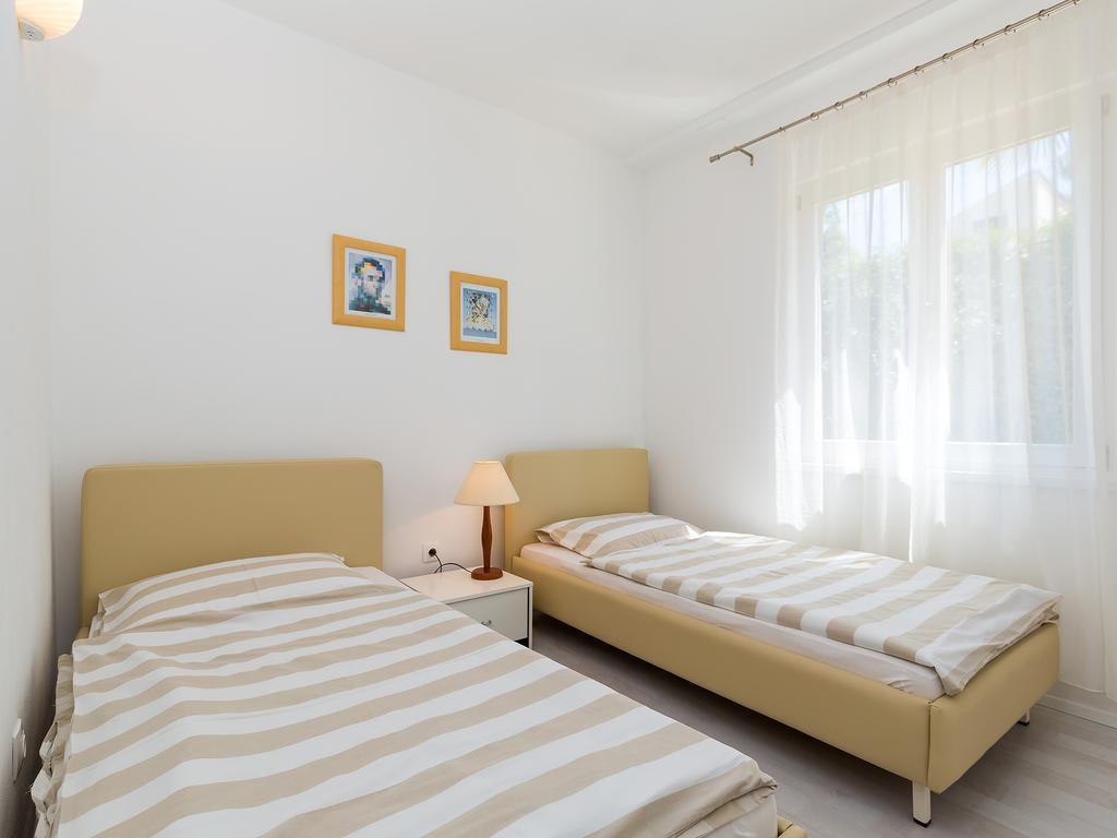 Apartments Gala Poreč Eksteriør bilde