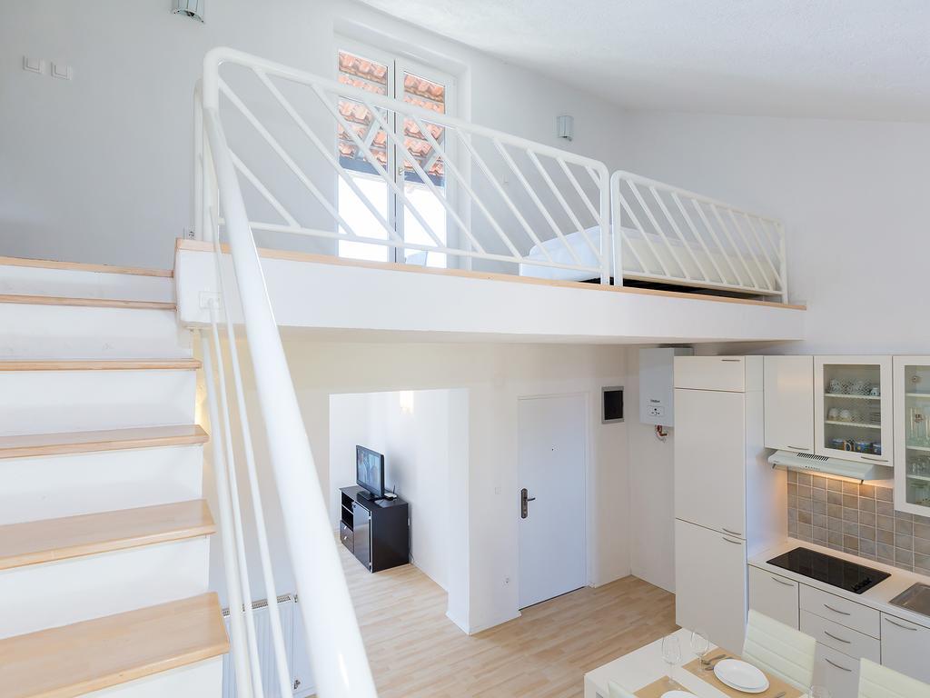 Apartments Gala Poreč Eksteriør bilde